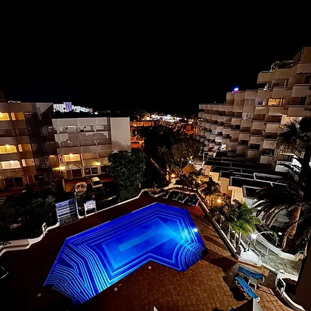 Ocean View With Pool In Americas Next To Bus Station Apartament Costa Adeje (Tenerife)